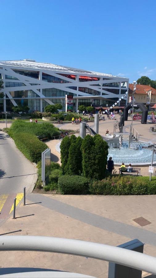 Mar Vartalak A Fo Teren Siófok Zewnętrze zdjęcie